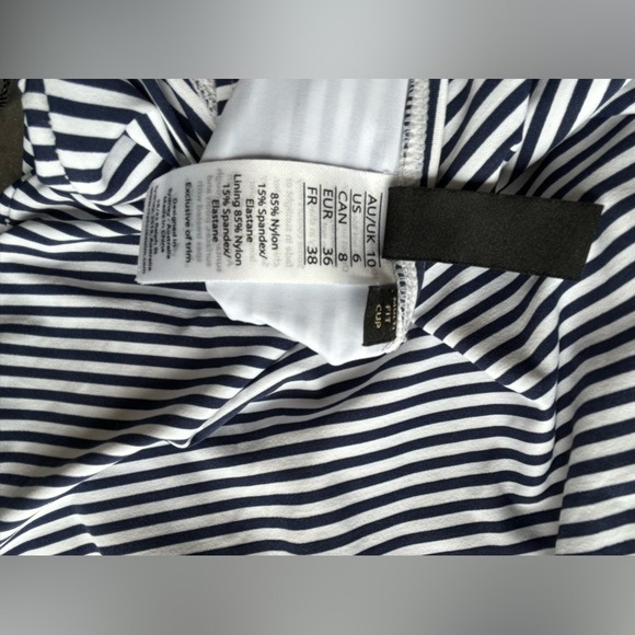 NIP TUCK Women’s SWIMSUIT TUMMY CONTROL ONE PIECE SIZE 6 - Picture 8 of 14